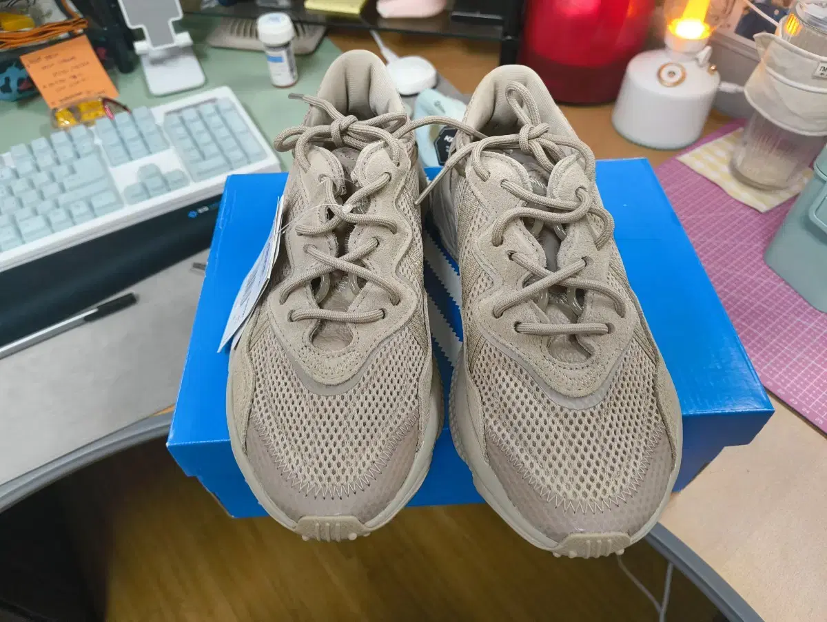 아디다스 오즈위고 (W) Adidas Ozweego Trace Khaki